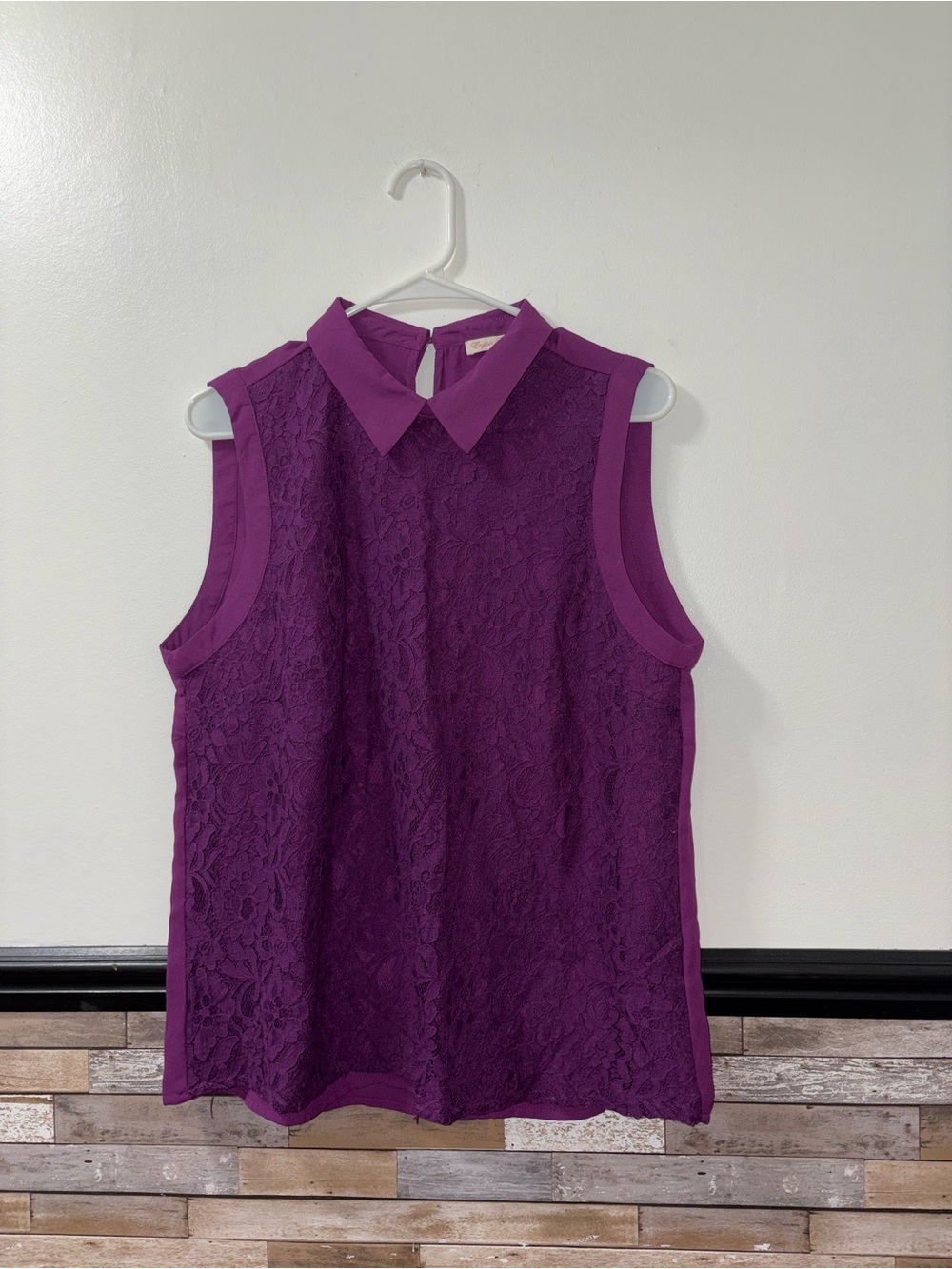 English Laundry Purple Lace Sleeveless Collared Sleeveless Top Size Large